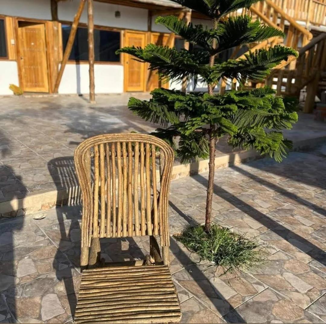 Hostal Yolanda Playas Bagian luar foto